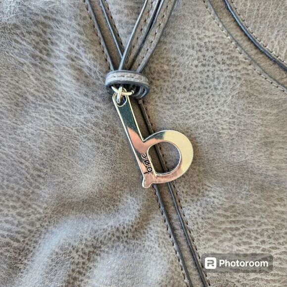 B.O.C. Bucket Handbag Womens SZ Small Mettalic Rock Grunge Crossbody Biker Punk - Picture 4 of 4